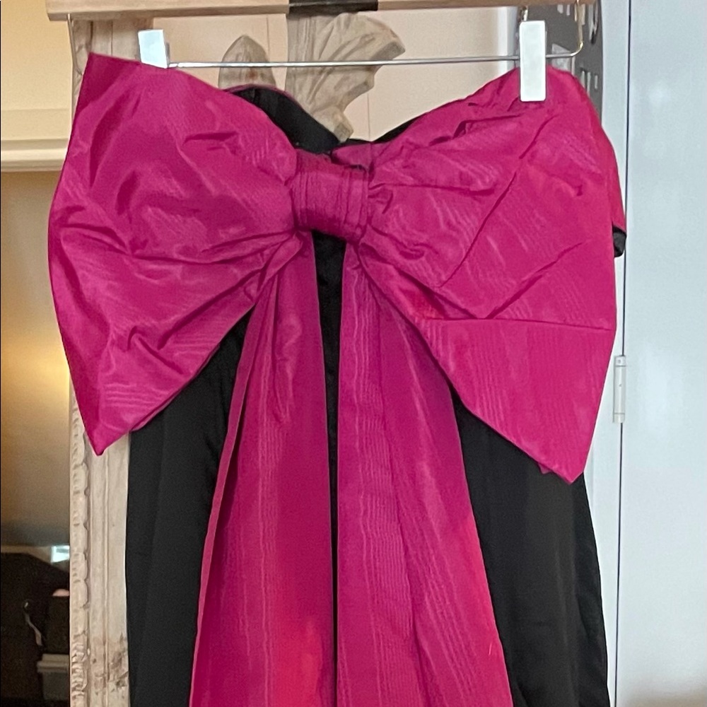 Evening gown by White house Black market